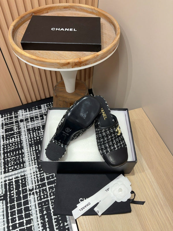 CC Mule 60mm in misto lana bianca e tweed nero e pelle di agnello