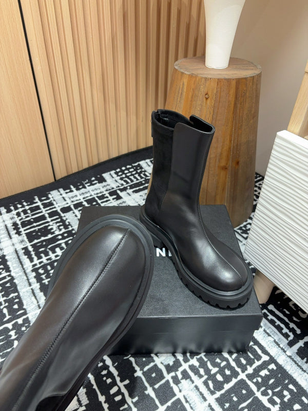 CC Short Boots 45mm Plain Black Calfskin And Suede