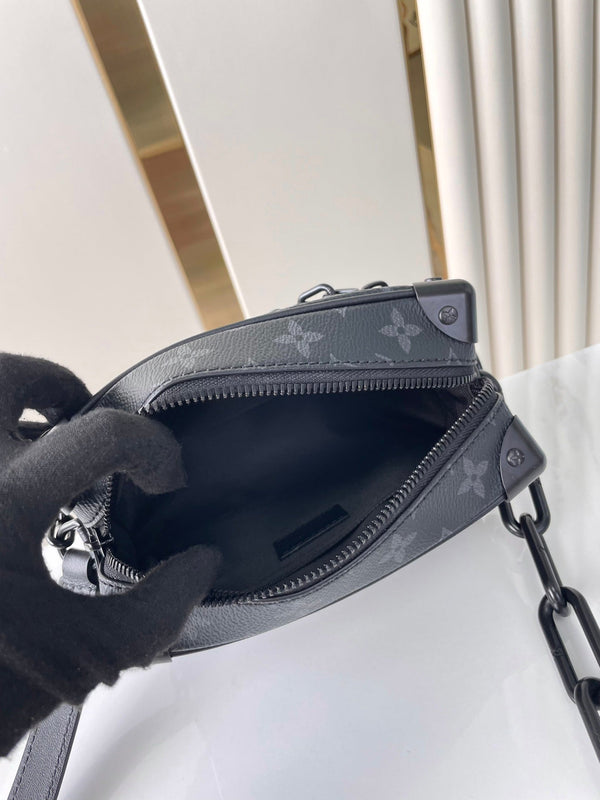 MINI SOFT TRUNK 18 IN TELA GUN METAL MONOGRAM ECLIPSE