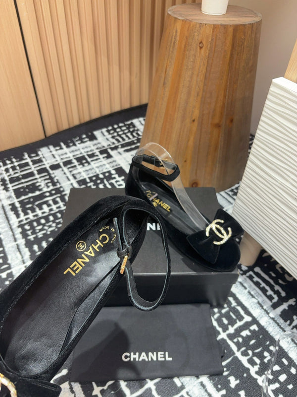 CC Mary Jane Black Bow Tie Velvet And Lambskin