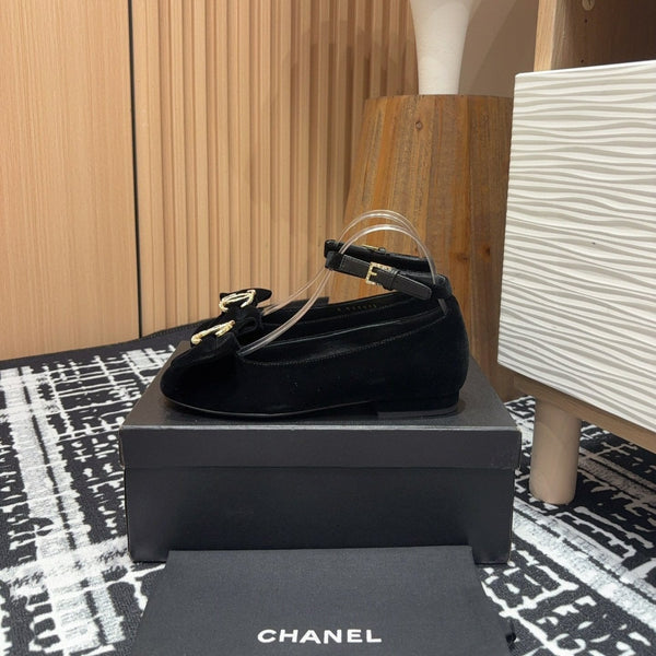 CC Mary Jane Black Bow Tie Velvet And Lambskin