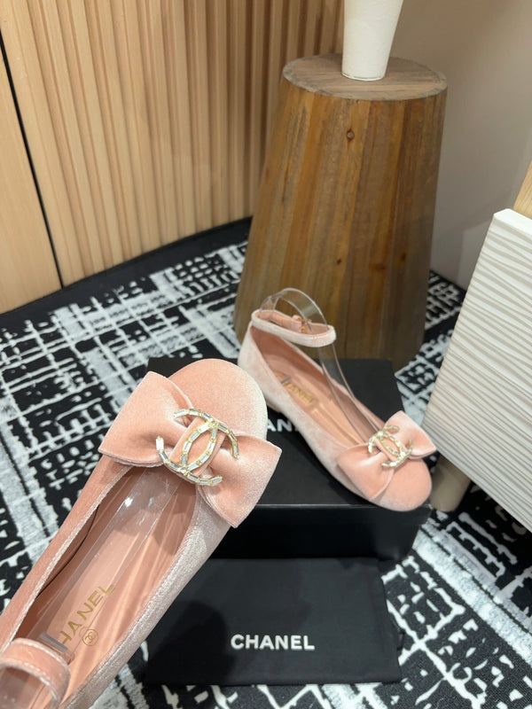 CC Mary Jane Pink Pastel Bow Tie Velvet And Lambskin