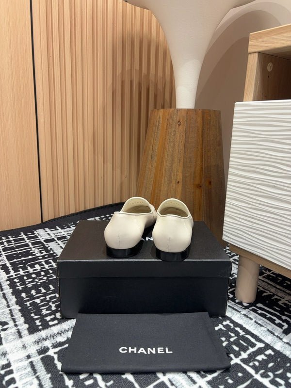 CC Moccasins White Lambskin