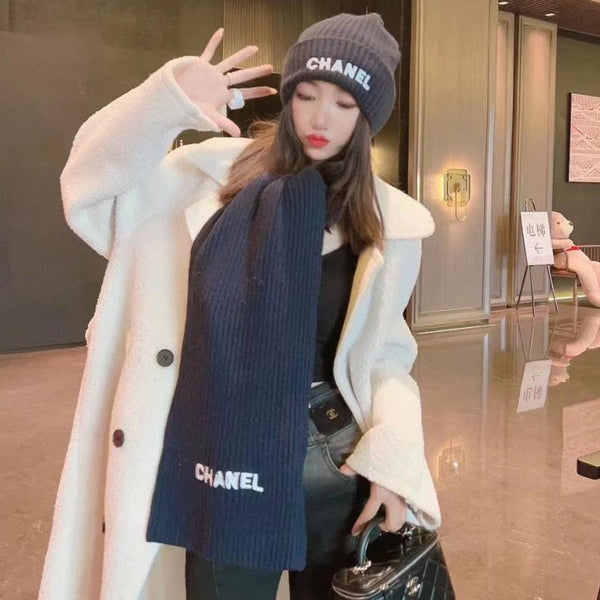 SET CAPPELLO E SCIARPA IN LANA NERA 422599