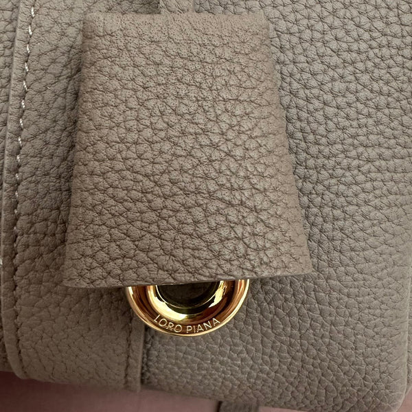 LOOM BAG 25 IN CEDAR BROWN CALFSKIN WITH GOLD HARDWARE