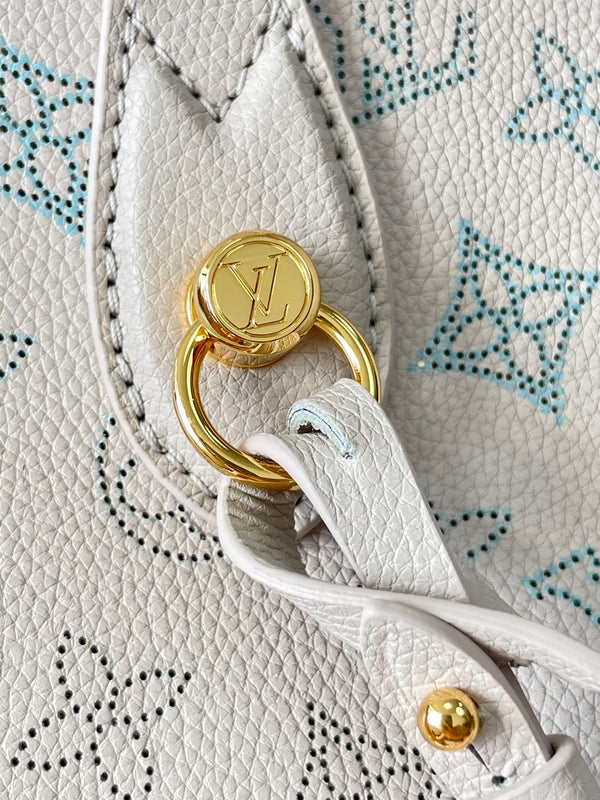 BLOSSOM PM 20 IN PELLE DI VITELLO PERFORATA BLUME