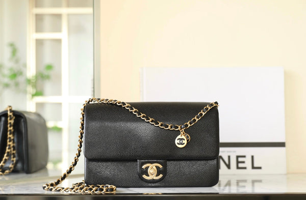 CC 24K Flap Bag 23cm Black Grained Calfskin Gold Hardware