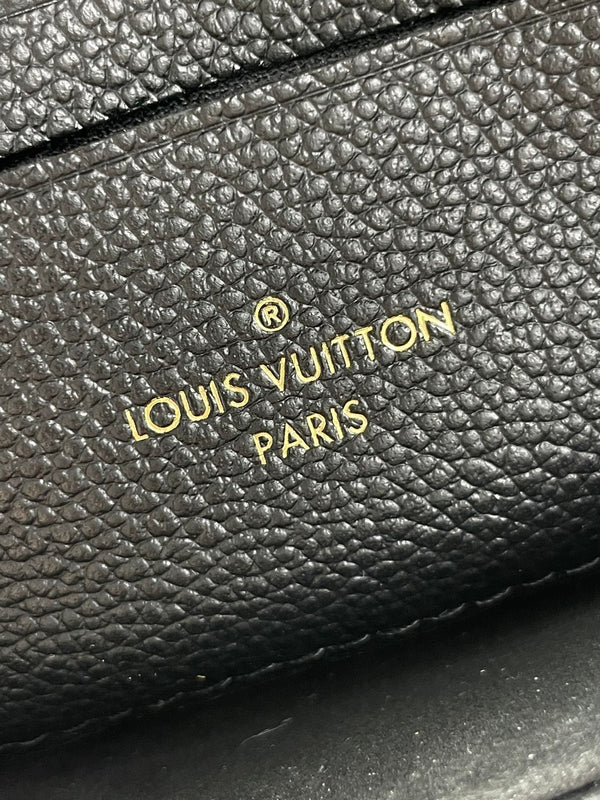 NANO MADELEINE 21 IN PELLE DI VITELLO GOFFRATA NERA CON FERRAMENTA ORO