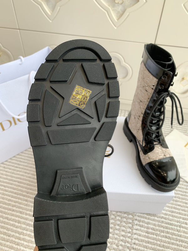 CD D-Unit Ankle Boot In Beige Mix Black Tweed Fabric And Glossy Cowhide 105088