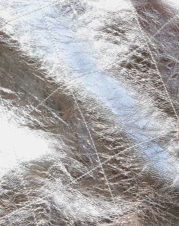 Borsa Hobo 25C 22 35cm in pelle di agnello metallizzata argento