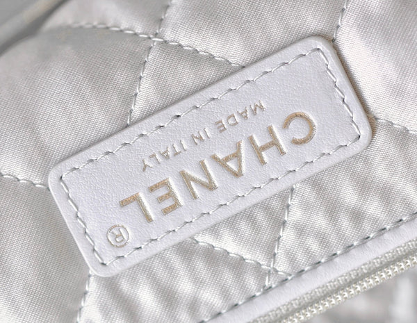 Borsa Hobo 25C 22 35cm in pelle di agnello metallizzata argento