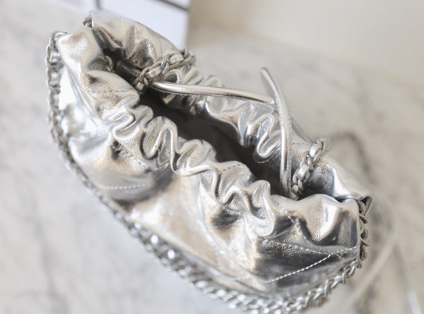 Borsa Hobo 25C 22, 19 cm, in pelle di agnello metallizzata argento