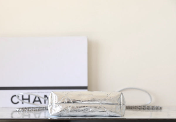 Borsa Hobo 25C 22, 19 cm, in pelle di agnello metallizzata argento