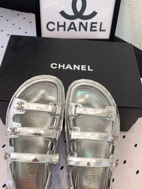 CC Sandals In Silver Lambskin 147001