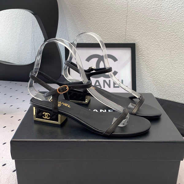 CC Sandal In Black Lambskin 147090