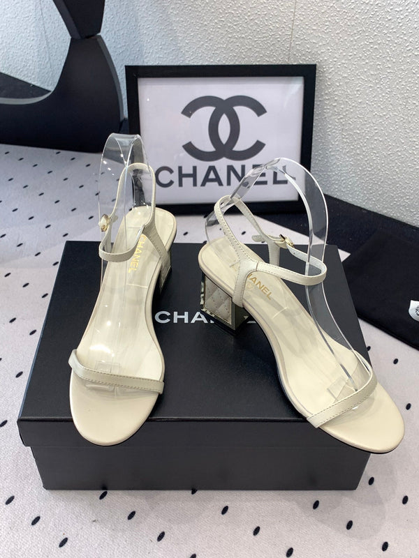 CC Sandal In White Lambskin 147093