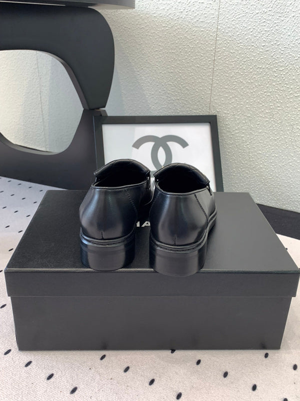 CC Moccasins In Black Cowhide 147019