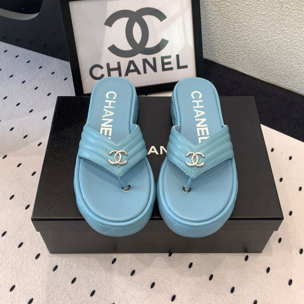 CC Thong Slippers In Could Blue Lambskin 147048