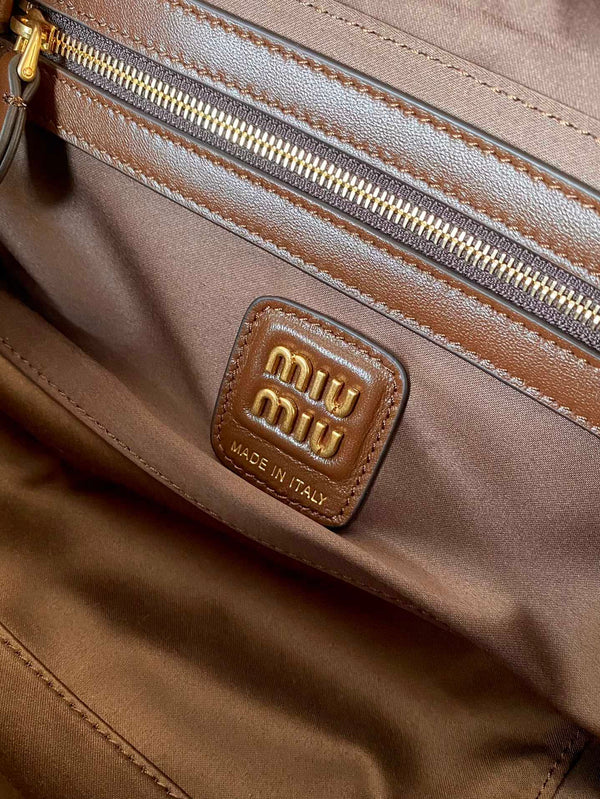 Beau Naplak 27cm Brown Patent Leather