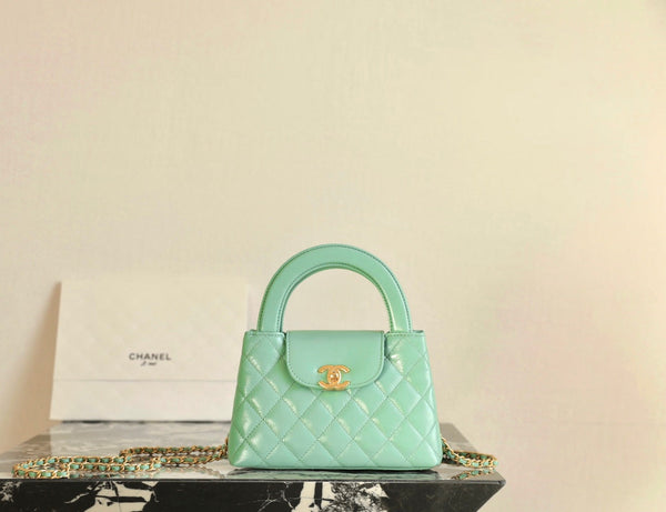 CC 24K Nano 19cm Kelly Shopper Bag Cloud Blue Patent Lambskin