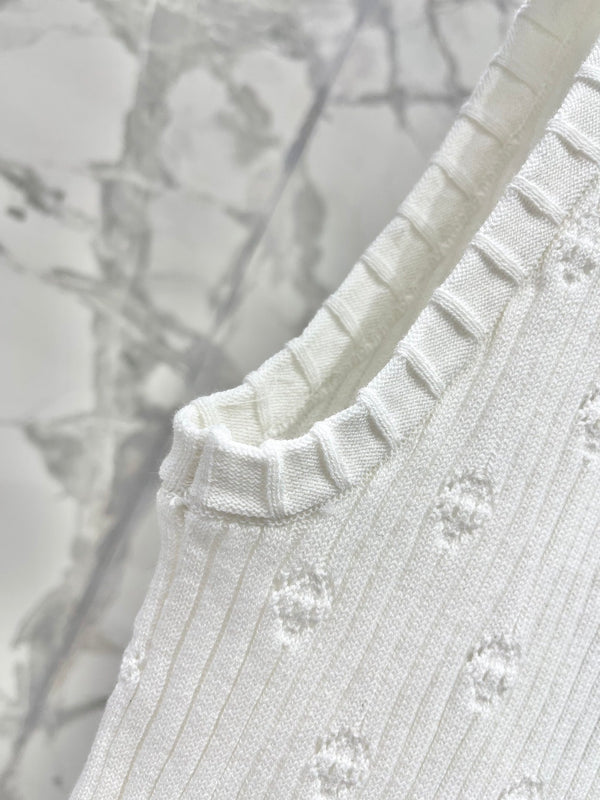 CC White Knitted Fabric Vest