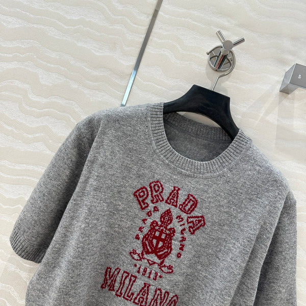 Felpa a maniche corte Prada 25 in misto lana e cashmere rosso