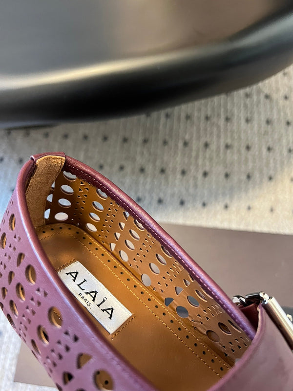 Alaia 25 Vienne Ballet Flats Garnet Red Lambskin 303714