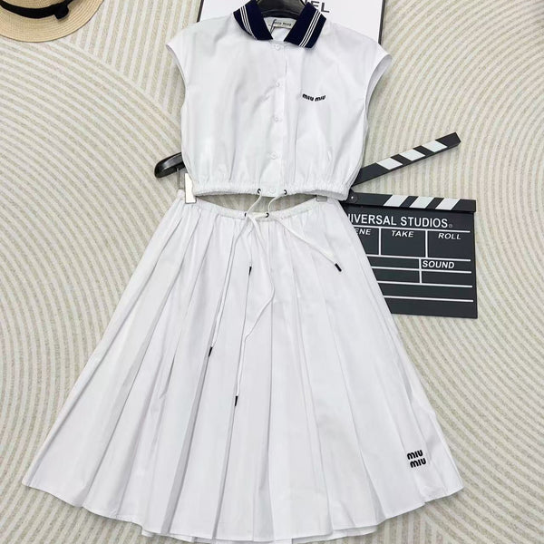 Completo gonna gilet senza maniche Miu