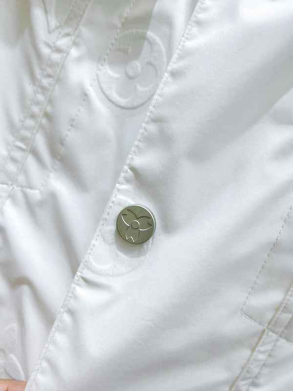 LV LAPEL JACKET WHITE EMBOSSED MONOGRAM 238807