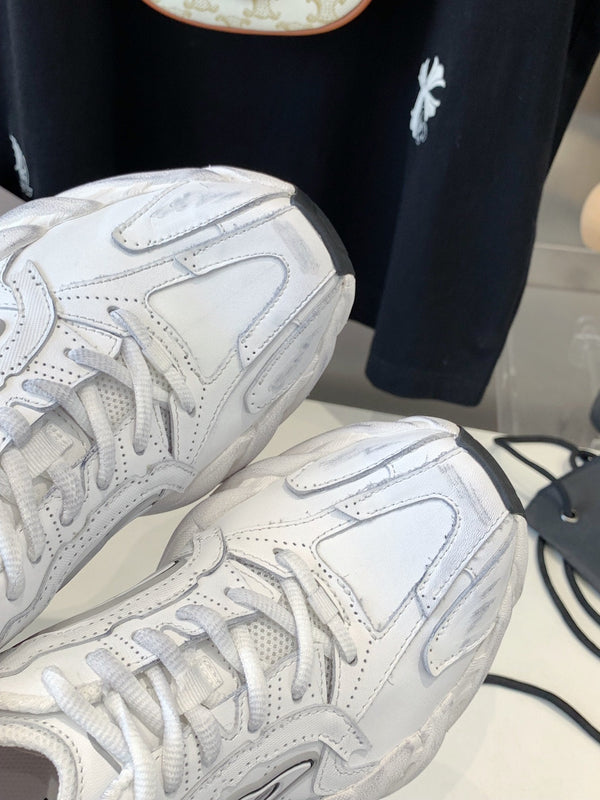 MONDAY SHOE IN WHITE COWSKIN AND POLYESTER