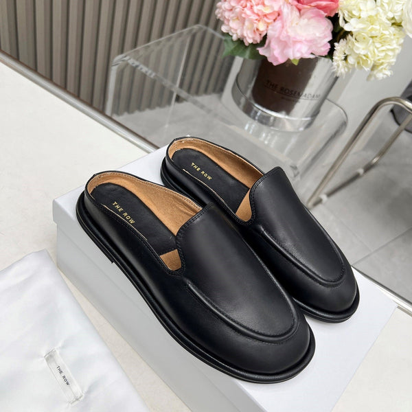 The Row Classic Loafers In Black Calfskin 455031