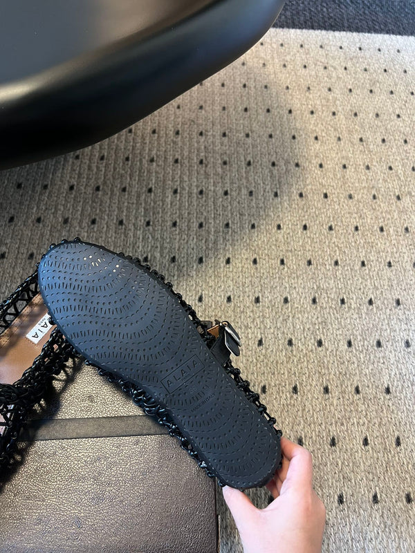 Alaia 25 Braided Ballet Flats Black Cowhide 303677