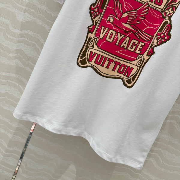 Motivo floreale LV combinato con uccelli in volo in cotone bianco e rosa