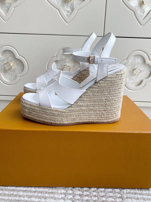 LV Letter Hollow Straw Wedge Sandals 11.5cm White Cowhide 291573