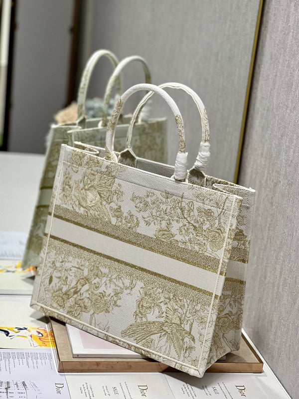 Borsa tote CD Golden Magpie Book Tote 42 cm in tela 336588