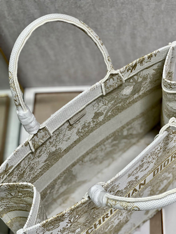 Borsa tote CD Golden Magpie Book Tote 42 cm in tela 336588