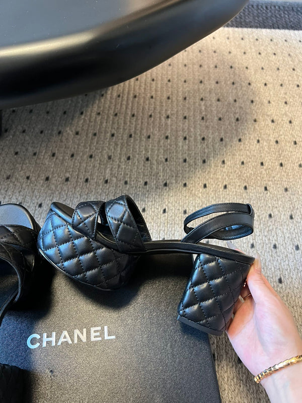 CC 25SS Platform Sandals 5.5cm Black Sheepskin 319628