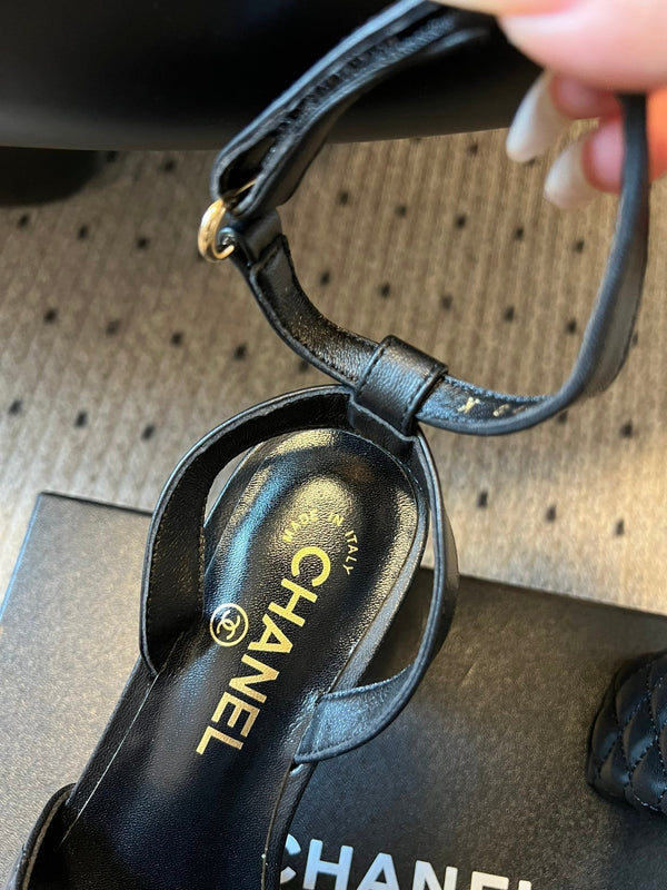 CC 25SS Platform Sandals 5.5cm Black Sheepskin 319628