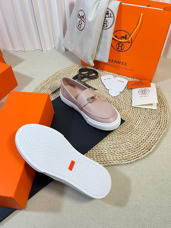 Mocassino HM in pelle di vacchetta rosa 317050