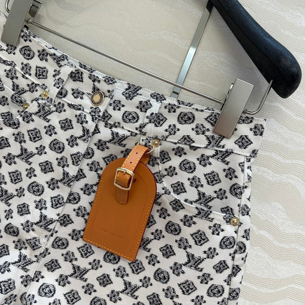 LV 25 Advanced Logo Denim Shorts Black White Poliester