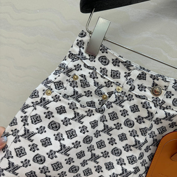 LV 25 Advanced Logo Denim Shorts Black White Poliester