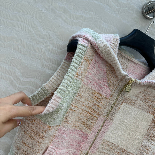 CC Hooded Vest Light Color Polyester Acrylic Fibers Wool