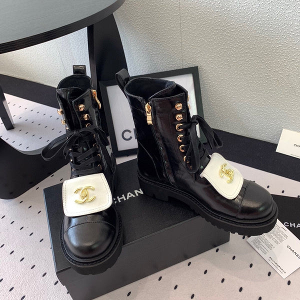 CC Split Toe Ankle Boot 40mm White Black Sheepskin Rubber GHW 432517