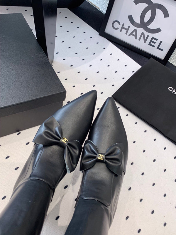 CC 25 Bow-knot Boot Black Sheepskin 514066