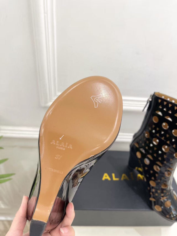 Alaïa Vienne Ankle Wedge Heel Boots 90mm Black Suede