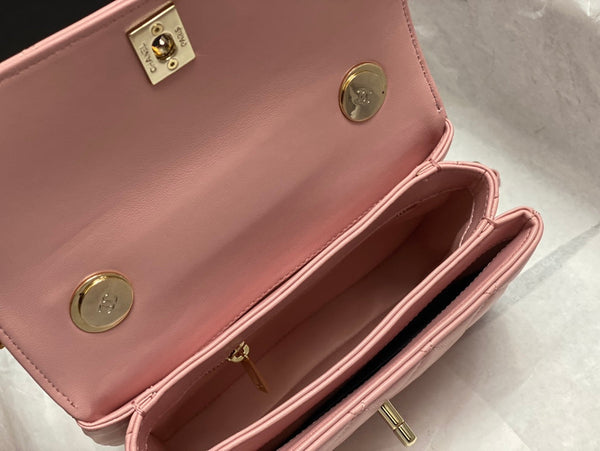 CC TRENDY 20CM PINK LAMBSKIN GOLD HARDWARE