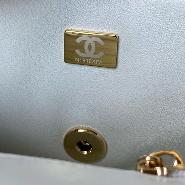 cc flap bag 20 white lambskin gold hardware