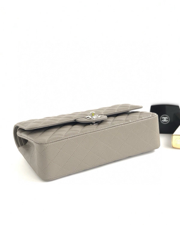 CC CLASSIC FLAP 25CM GRAY CAVIAR SILVER HARDWARE