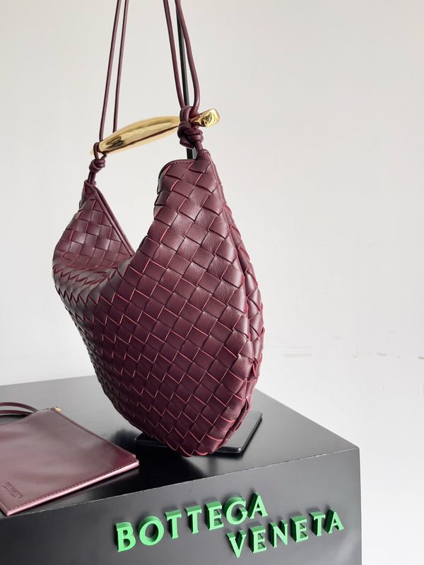 SARDINA 39 CON CATENA IN AGNELLO BAROLO