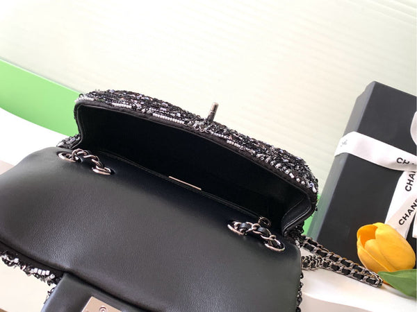 24K Flap Bag 20cm Sequin Black